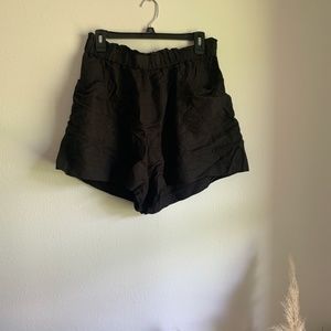 H&M high waist black linen cotton pocket shorts